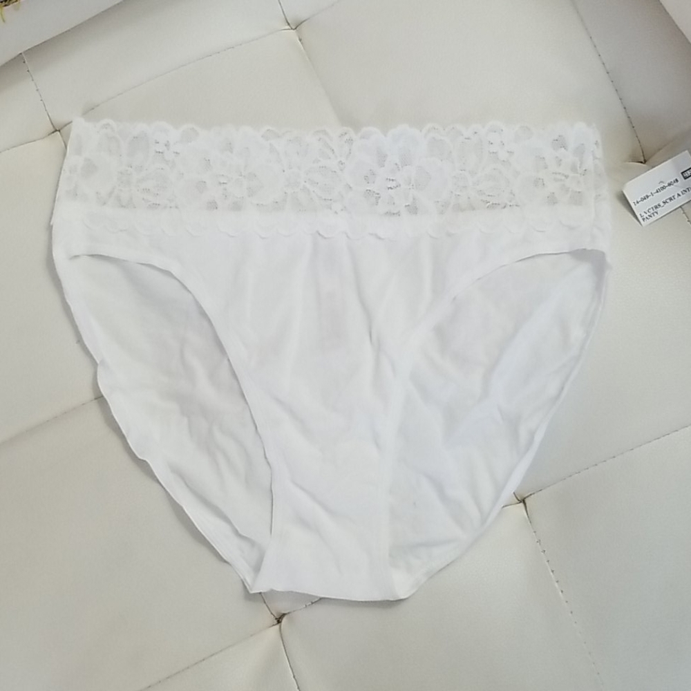 Victoria's Secret Panty - Picture 7 of 10